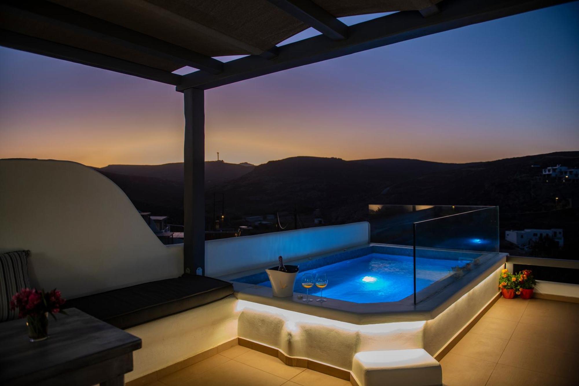 Myrsini'S Luxury Suites Merchia Mykonos Town Экстерьер фото