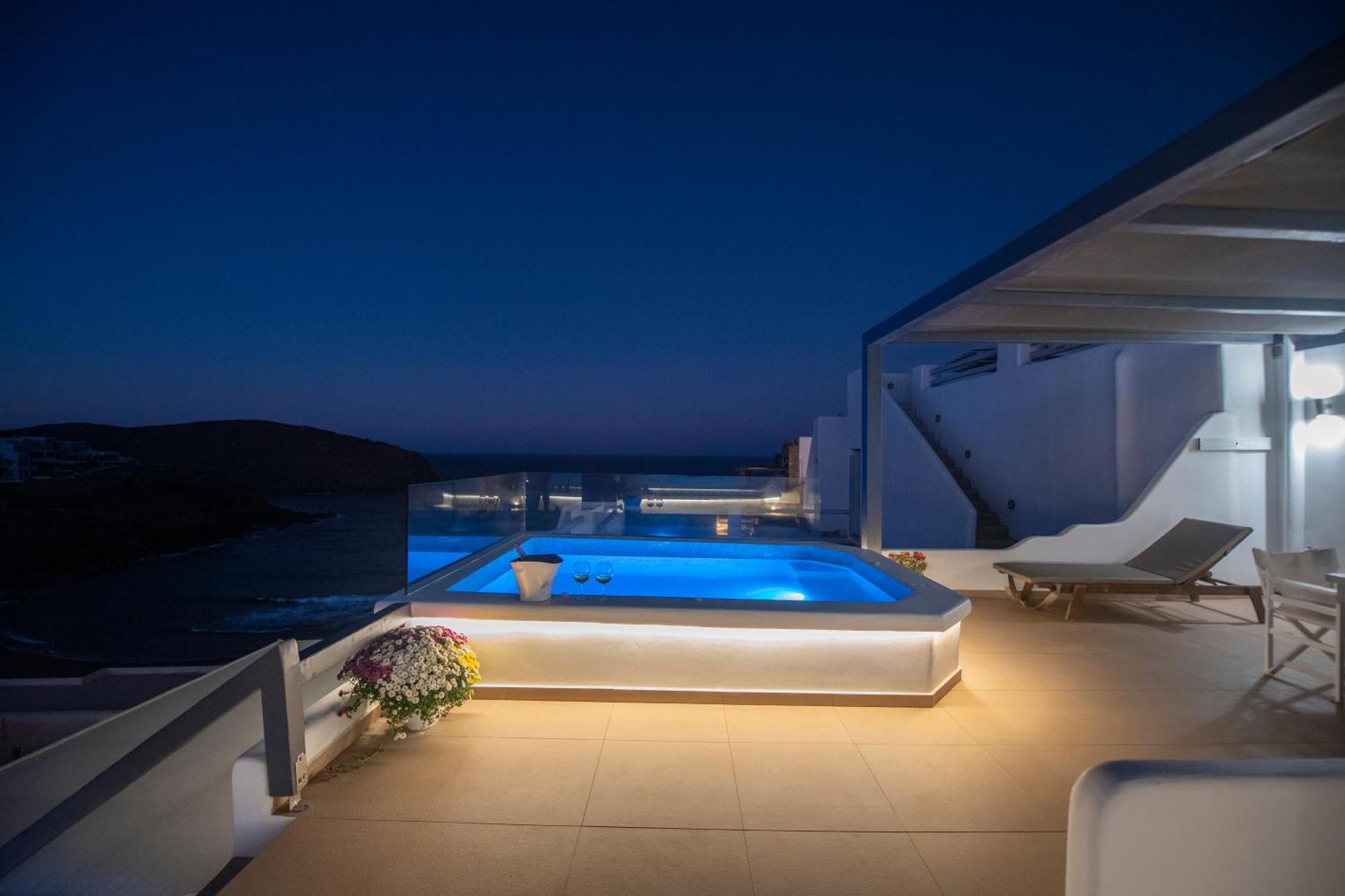 Myrsini'S Luxury Suites Merchia Mykonos Town Экстерьер фото