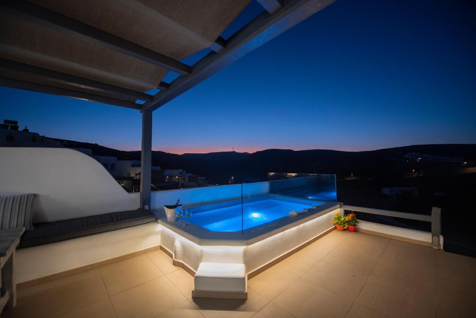 Myrsini'S Luxury Suites Merchia Mykonos Town Экстерьер фото