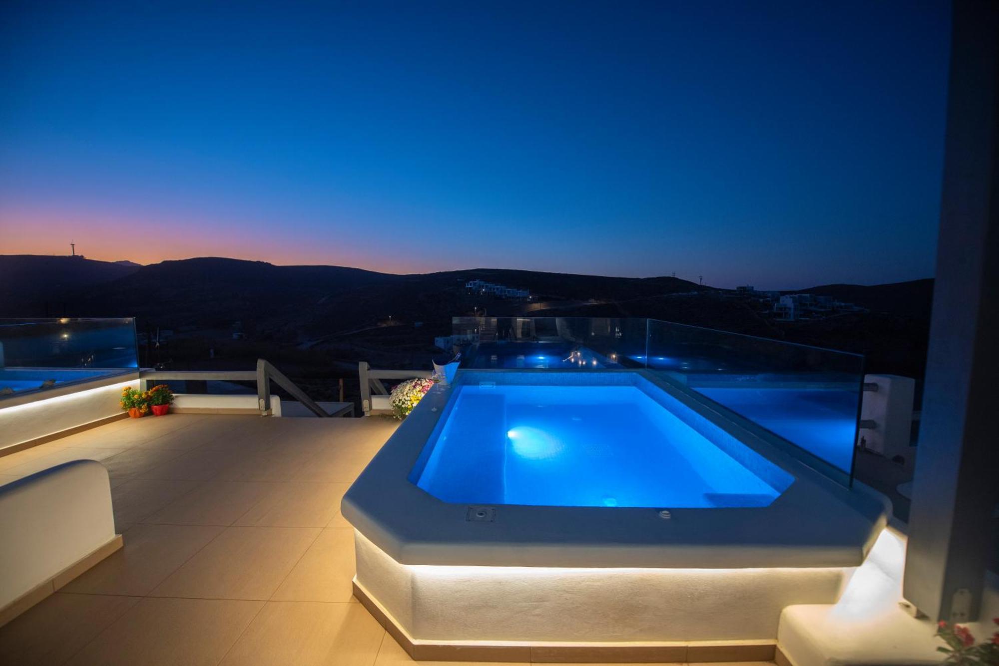 Myrsini'S Luxury Suites Merchia Mykonos Town Экстерьер фото