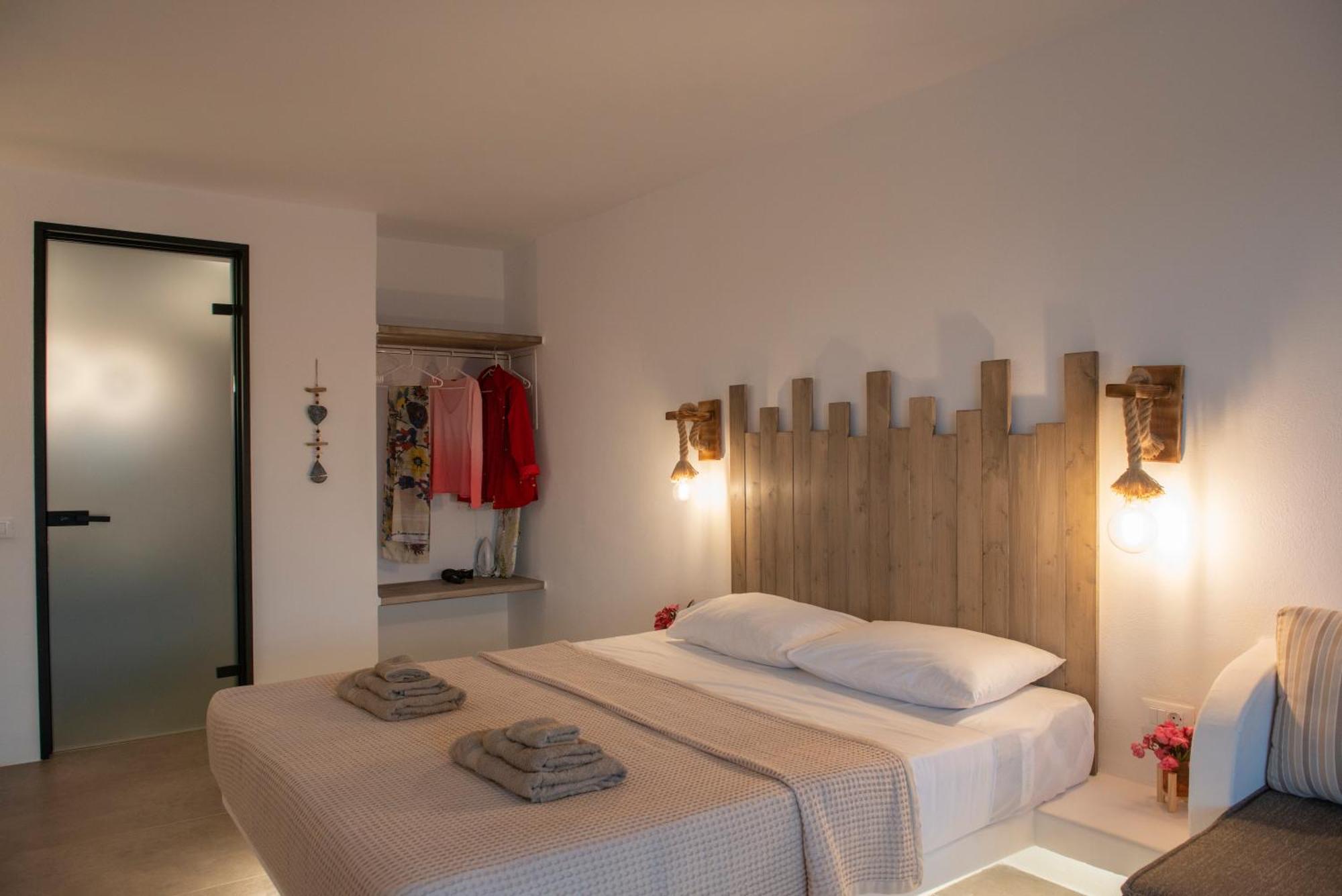Myrsini'S Luxury Suites Merchia Mykonos Town Экстерьер фото