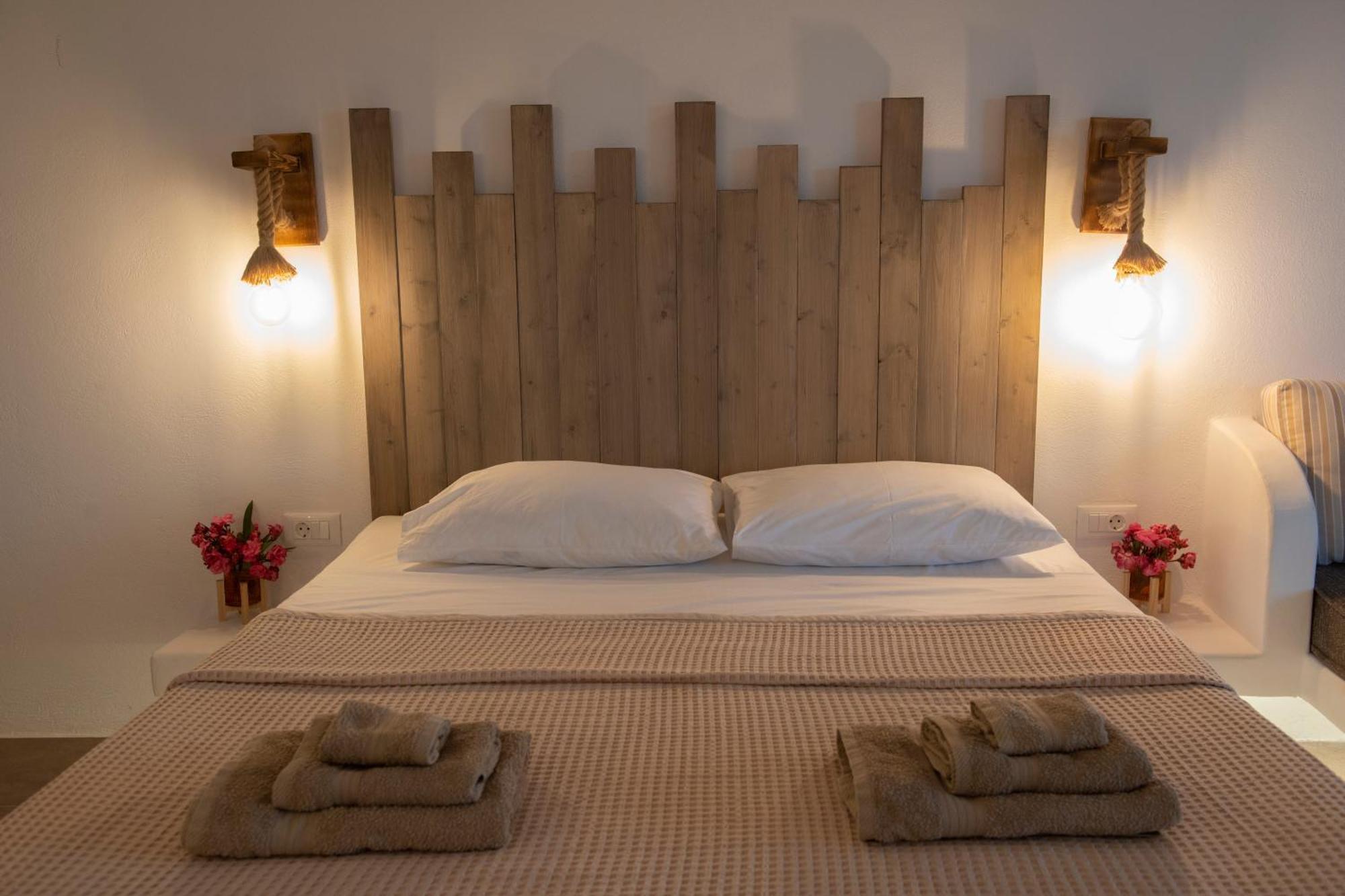 Myrsini'S Luxury Suites Merchia Mykonos Town Экстерьер фото