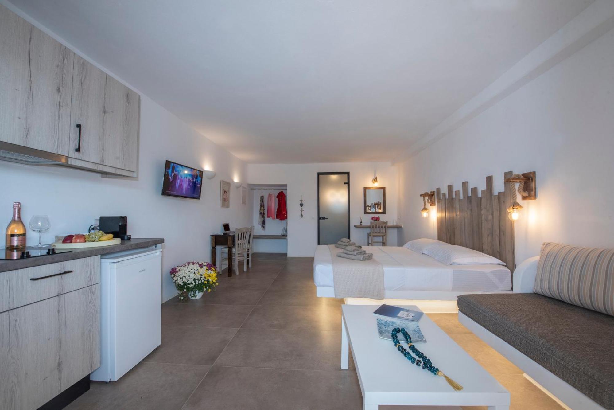 Myrsini'S Luxury Suites Merchia Mykonos Town Экстерьер фото